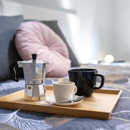 Free Parking Tiny House Wifi Netflix 15 Minuti Dal Duomo Daire Milano Dış mekan fotoğraf