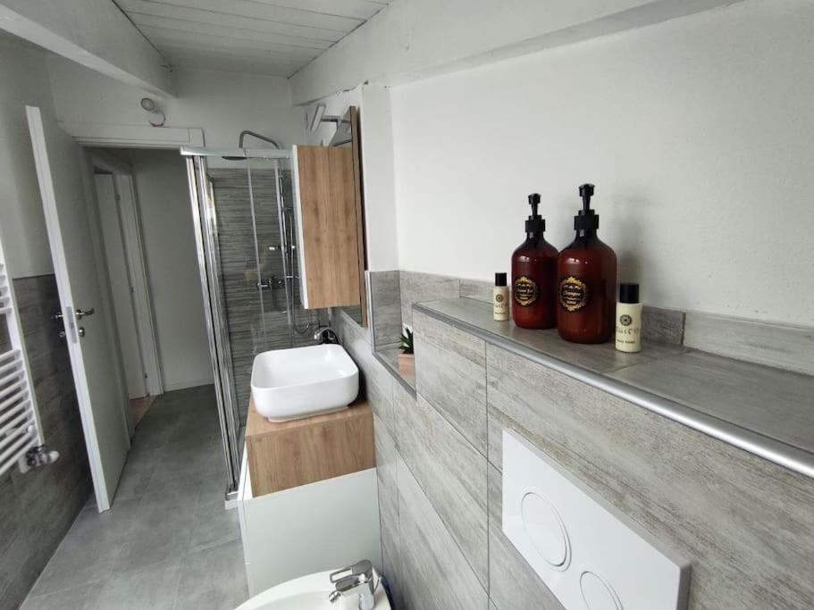 Free Parking Tiny House Wifi Netflix 15 Minuti Dal Duomo Daire Milano Dış mekan fotoğraf