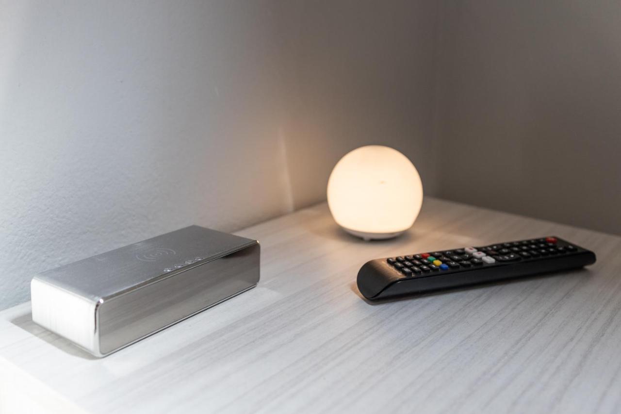Free Parking Tiny House Wifi Netflix 15 Minuti Dal Duomo Daire Milano Dış mekan fotoğraf