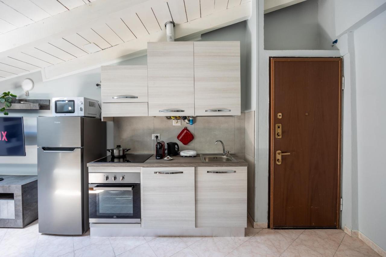 Free Parking Tiny House Wifi Netflix 15 Minuti Dal Duomo Daire Milano Dış mekan fotoğraf