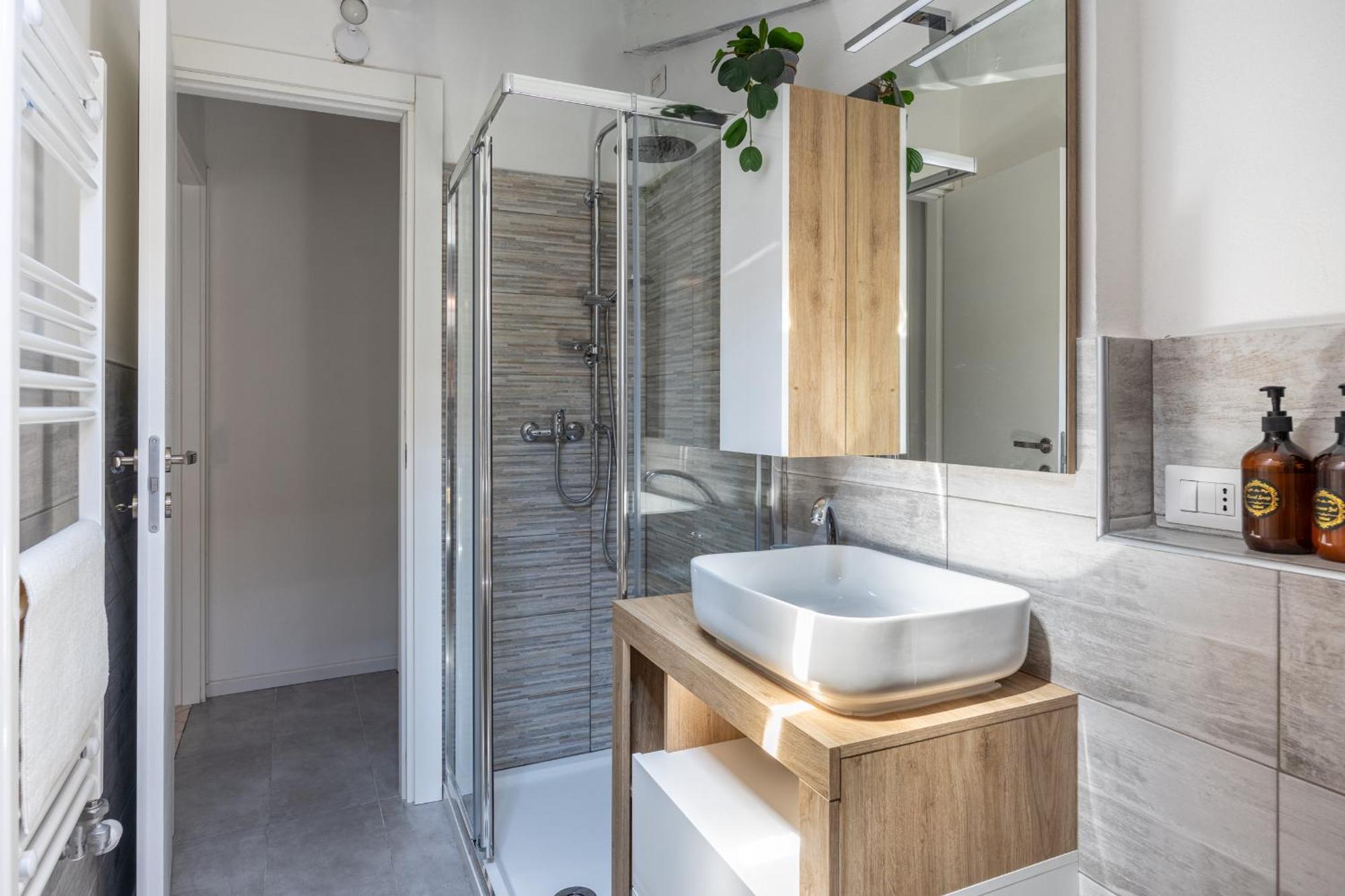 Free Parking Tiny House Wifi Netflix 15 Minuti Dal Duomo Daire Milano Dış mekan fotoğraf