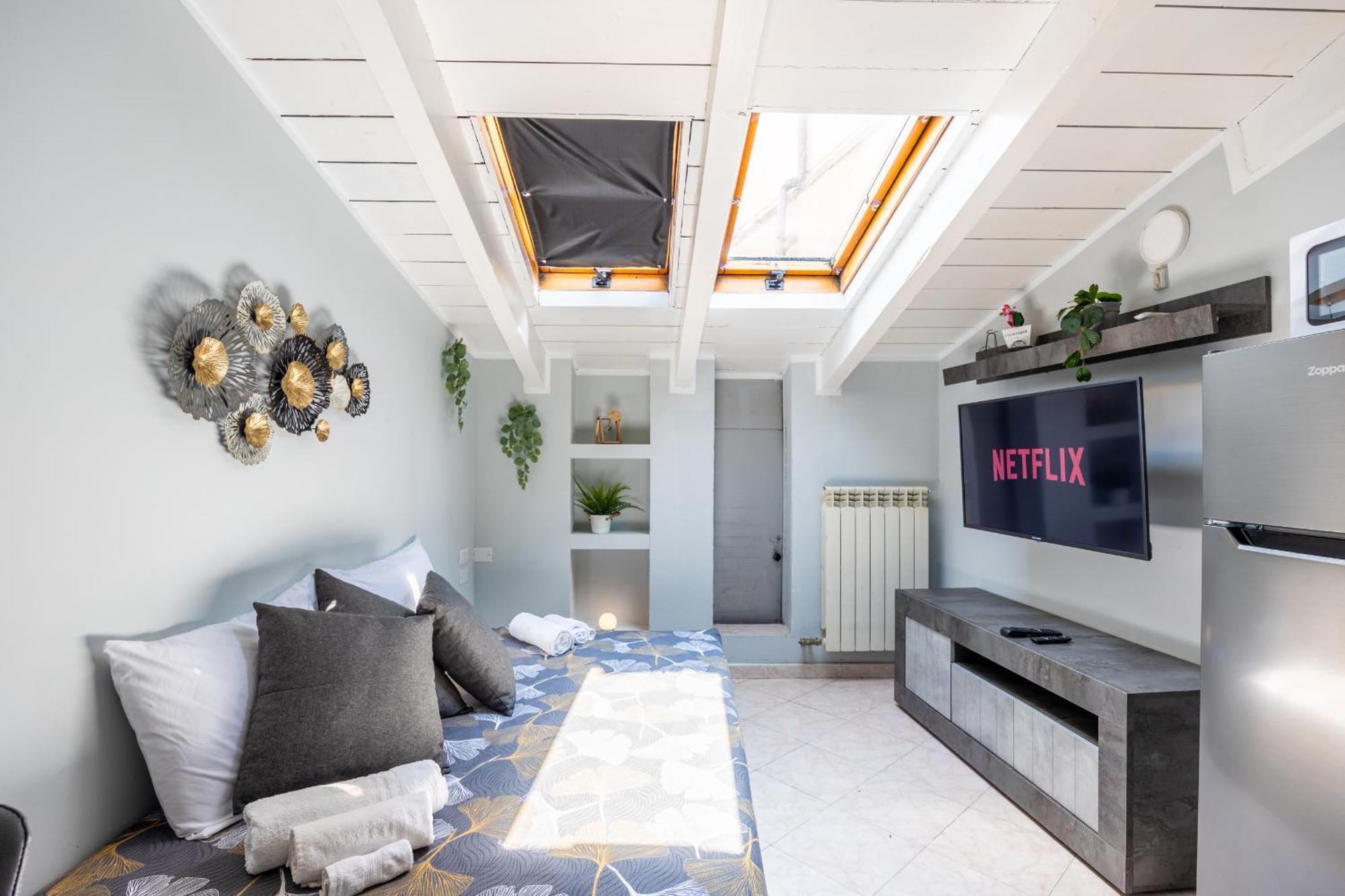 Free Parking Tiny House Wifi Netflix 15 Minuti Dal Duomo Daire Milano Dış mekan fotoğraf