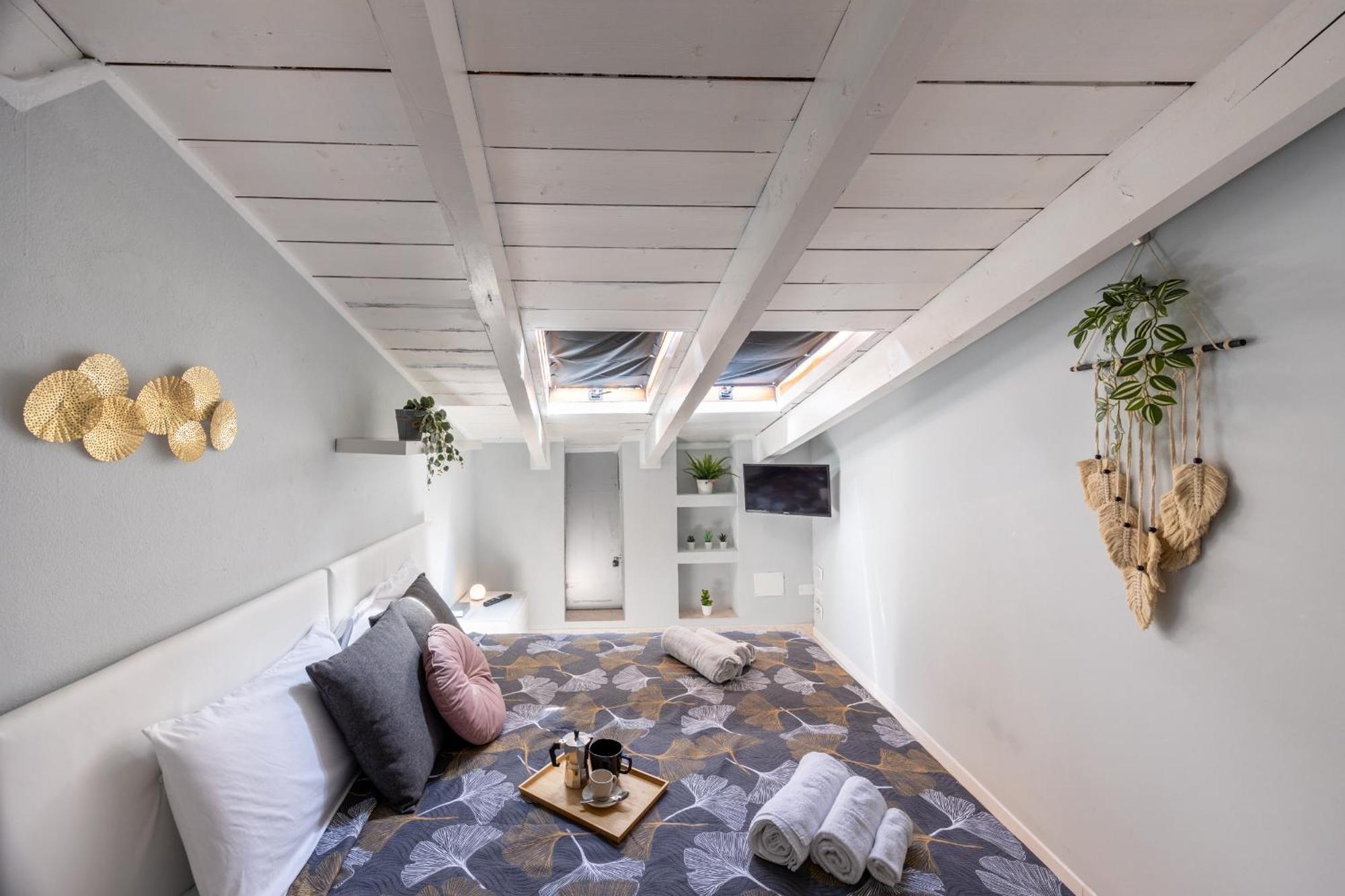 Free Parking Tiny House Wifi Netflix 15 Minuti Dal Duomo Daire Milano Dış mekan fotoğraf
