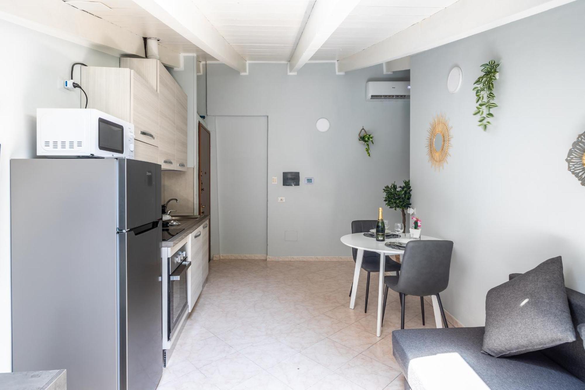 Free Parking Tiny House Wifi Netflix 15 Minuti Dal Duomo Daire Milano Dış mekan fotoğraf