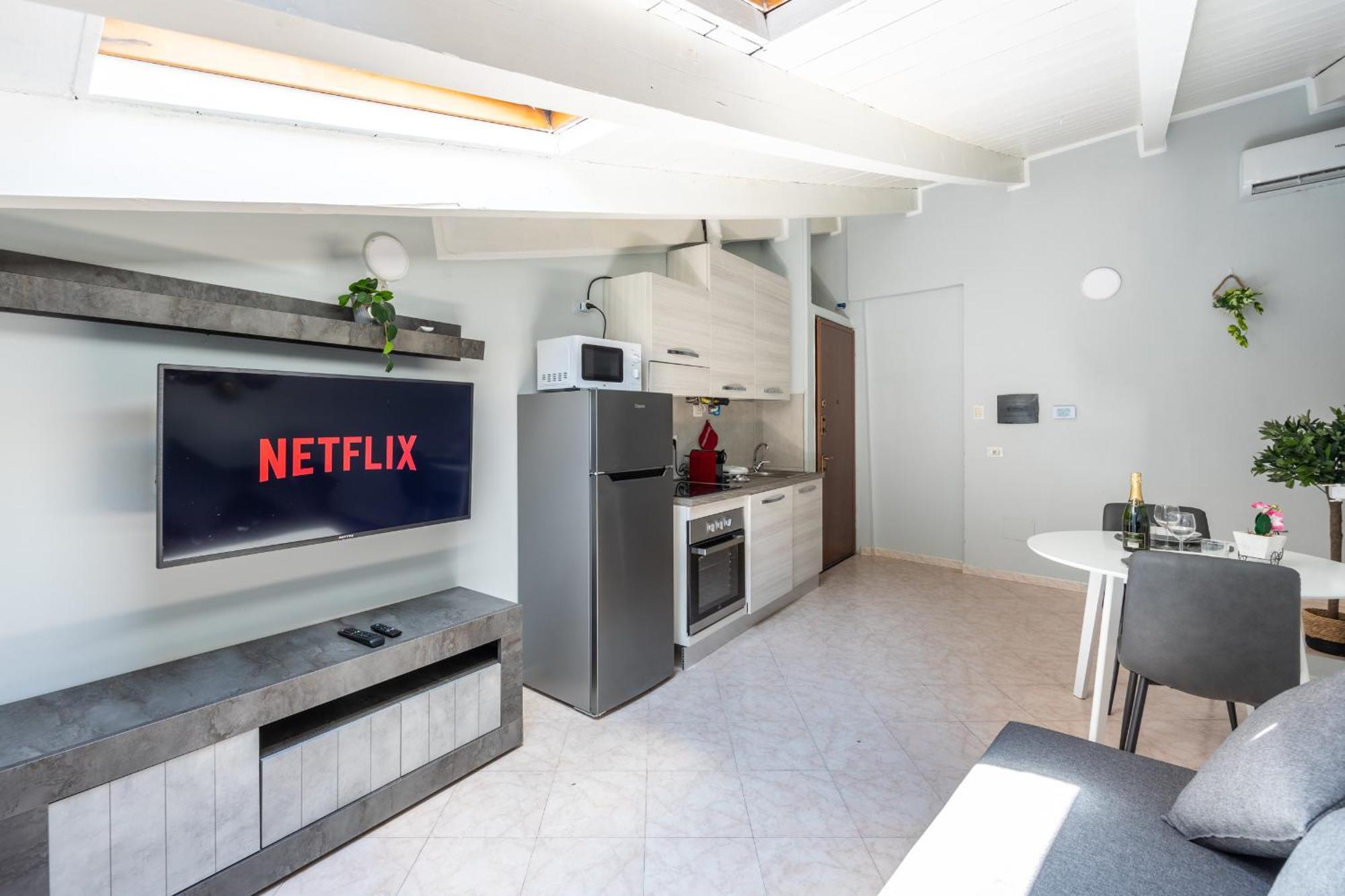 Free Parking Tiny House Wifi Netflix 15 Minuti Dal Duomo Daire Milano Dış mekan fotoğraf